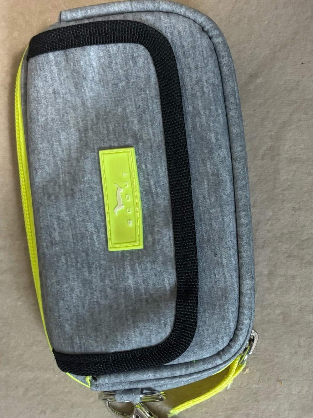 Scout Gray/Neon Yellow Wristlet - Sporty Organizer VGUC